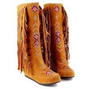 New Bohemian hidden wedge moccasin boots